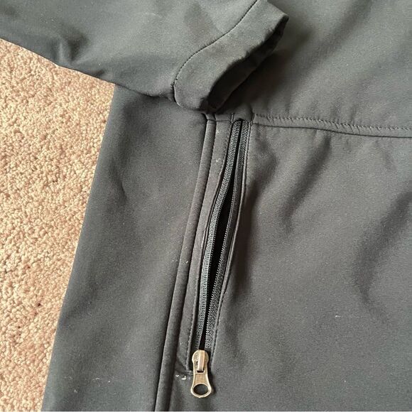 Johnnie-O Men's Small Windbreaker Soft-shell Jacket - Picture 5 of 8